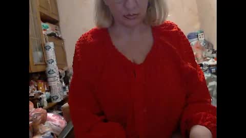 tittylina online show from 12-17-25, 01:44