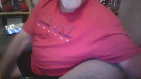Snapshot of tittyloverr69 chatting on 12-18-24, 07:26 tittyloverr69 online show from 12-18-24, 07:26