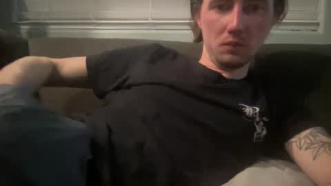 Snapshot of tlayne410 chatting on 03-05-25, 08:43 tlayne410 online show from 03-05-25, 08:43