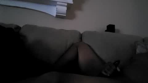 Snapshot of tlee170 chatting on 02-05-25, 10:51 TLee online show from 02-05-25, 10:51