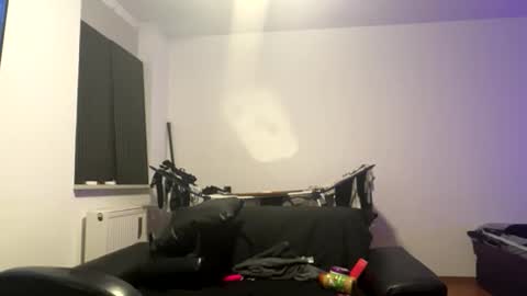 Tobias online show from 04-15-26, 01:56