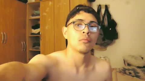 Snapshot of tobiasg974 chatting on 10-14-25, 11:05 tobiasg974 online show from 10-14-25, 11:05