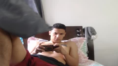 Snapshot of tobicraig chatting on 12-04-25, 06:16 Andres Independent Model online show from 12-04-25, 06:16