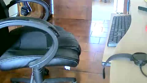 Tobiko online show from 01-17-26, 01:05