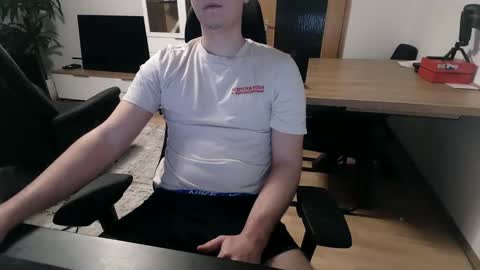 tobisk online show from 12-15-24, 06:51