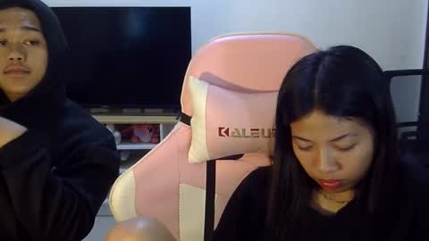 Snapshot of toby_hammer chatting on 10-29-25, 04:42 toby_hammer online show from 10-29-25, 04:42