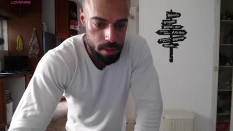 Snapshot of todd_dantes chatting on 03-09-25, 11:25 Todd online show from 03-09-25, 11:25