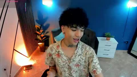 todoroki_g online show from 11-12-25, 11:43