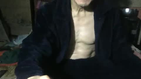 small man online show from 11-30-25, 06:01