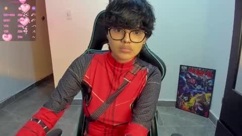 Snapshot of tokyo_uwu chatting on 02-04-25, 02:39 sofi 3 online show from 02-04-25, 02:39