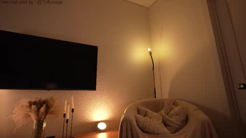 Sage. TG channel  online show from 12-19-25, 05:58