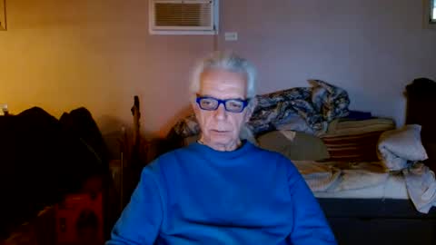 tom112292014 online show from 02-12-25, 12:33