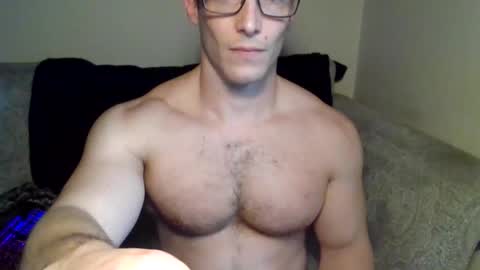 Snapshot of tom90ukx chatting on 10-25-25, 05:19 tom90ukx online show from 10-25-25, 05:19