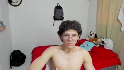 Tom Blue online show from 09-29-25, 12:21