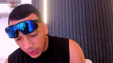 Tom muscle1 online show from 11-01-25, 12:18