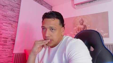 Tom muscle1 online show from 02-07-26, 11:25