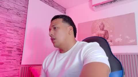 Tom muscle1 online show from 02-21-26, 11:55