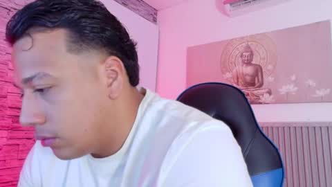 Tom muscle1 online show from 02-25-26, 11:53