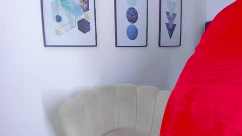 Snapshot of tom_silver_ chatting on 01-22-25, 11:10 Tom Silver online show from 01-22-25, 11:10