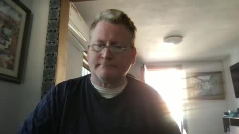 Hola online show from 01-15-25, 05:37