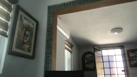 Hola online show from 02-13-25, 10:11