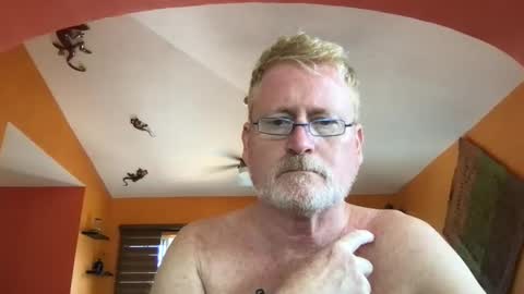 Hola online show from 09-24-25, 06:22