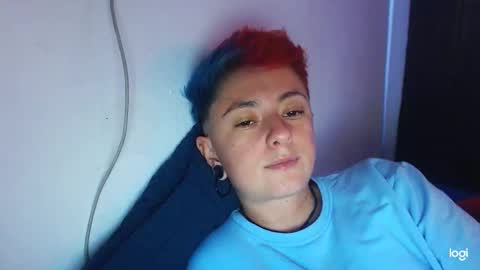 Snapshot of tomboyblue chatting on 12-23-24, 10:33 Blue online show from 12-23-24, 10:33