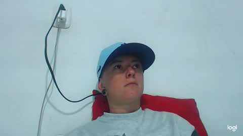 Snapshot of tomboyblue chatting on 01-02-25, 11:16 Blue online show from 01-02-25, 11:16