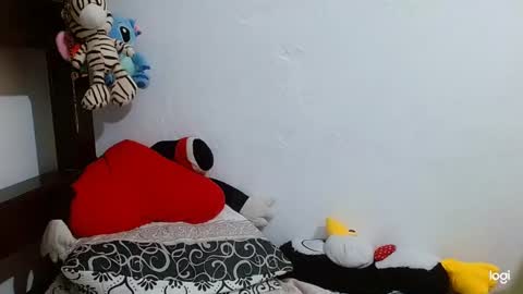 Snapshot of tomboyblue chatting on 03-01-25, 02:13 Blue online show from 03-01-25, 02:13