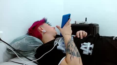 Blue online show from 11-01-25, 10:45