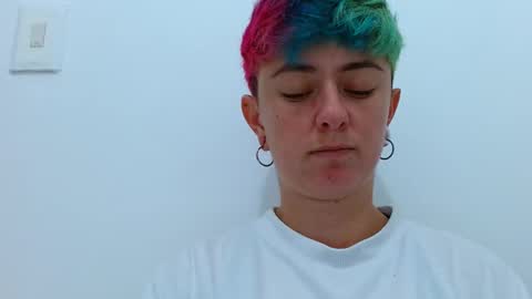 Blue online show from 11-11-25, 02:22