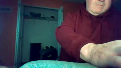 tomcat4848 online show from 09-22-25, 12:45