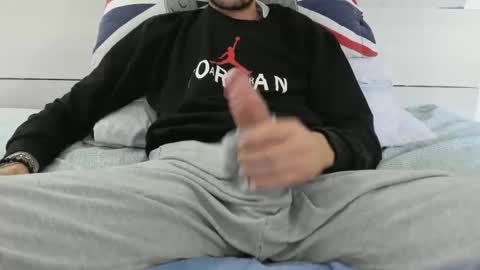 Snapshot of tommaso9046 chatting on 10-04-25, 02:26 tommaso9046 online show from 10-04-25, 02:26