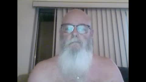 Snapshot of tommierose chatting on 09-18-25, 10:34 Tommie online show from 09-18-25, 10:34