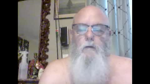 Snapshot of tommierose chatting on 10-14-25, 01:23 Tommie online show from 10-14-25, 01:23