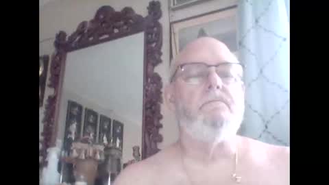 Snapshot of tommierose chatting on 10-18-25, 06:30 Tommie online show from 10-18-25, 06:30