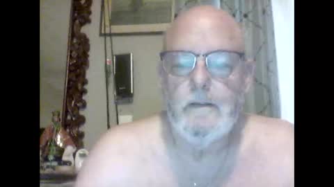 Snapshot of tommierose chatting on 10-21-25, 11:44 Tommie online show from 10-21-25, 11:44