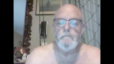 Snapshot of tommierose chatting on 11-05-25, 11:54 Tommie online show from 11-05-25, 11:54