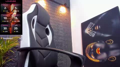 Tom Mike online show from 11-21-25, 11:47