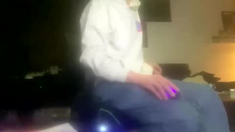 Snapshot of tommit84 chatting on 03-02-25, 11:53 tommit84 online show from 03-02-25, 11:53