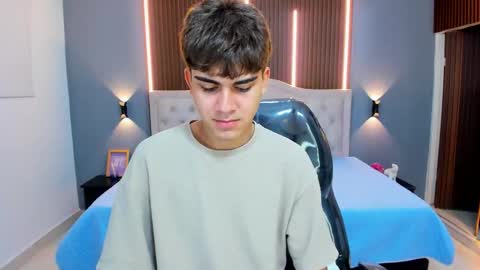 Tommy  online show from 11-07-25, 04:12