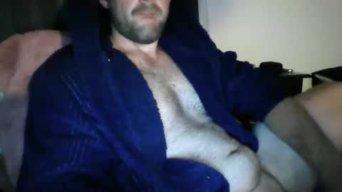 Snapshot of tommy5173 chatting on 10-21-25, 02:51 tommy5173 online show from 10-21-25, 02:51