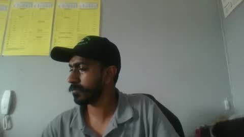 Snapshot of tommy_007_vercetti chatting on 01-14-25, 07:06 Tommy Vercetti online show from 01-14-25, 07:06