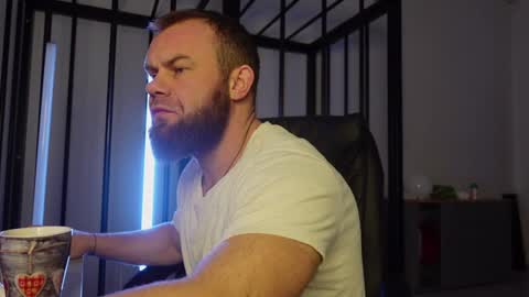 Snapshot of tommy_burnzzz chatting on 01-20-25, 02:43 tommy burnzzz online show from 01-20-25, 02:43