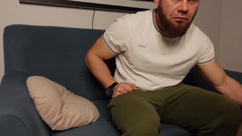 Snapshot of tommy_burnzzz chatting on 01-22-25, 02:37 tommy burnzzz online show from 01-22-25, 02:37