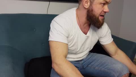 Snapshot of tommy_burnzzz chatting on 01-23-25, 10:32 tommy burnzzz online show from 01-23-25, 10:32