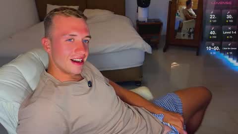 Snapshot of tommy_cumfinger chatting on 09-13-25, 04:56 Tommy online show from 09-13-25, 04:56