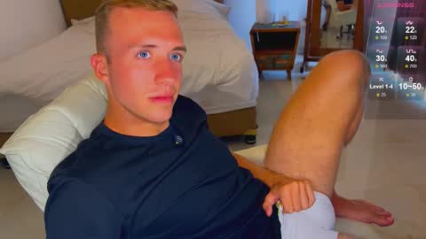 Snapshot of tommy_cumfinger chatting on 09-30-25, 04:06 Tommy online show from 09-30-25, 04:06