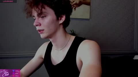 Snapshot of tommy_jamm chatting on 02-07-25, 03:30 Tommy online show from 02-07-25, 03:30