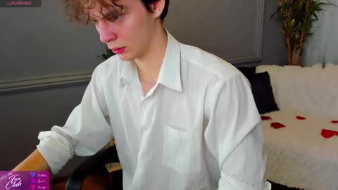 Snapshot of tommy_jamm chatting on 02-13-25, 03:24 Tommy online show from 02-13-25, 03:24